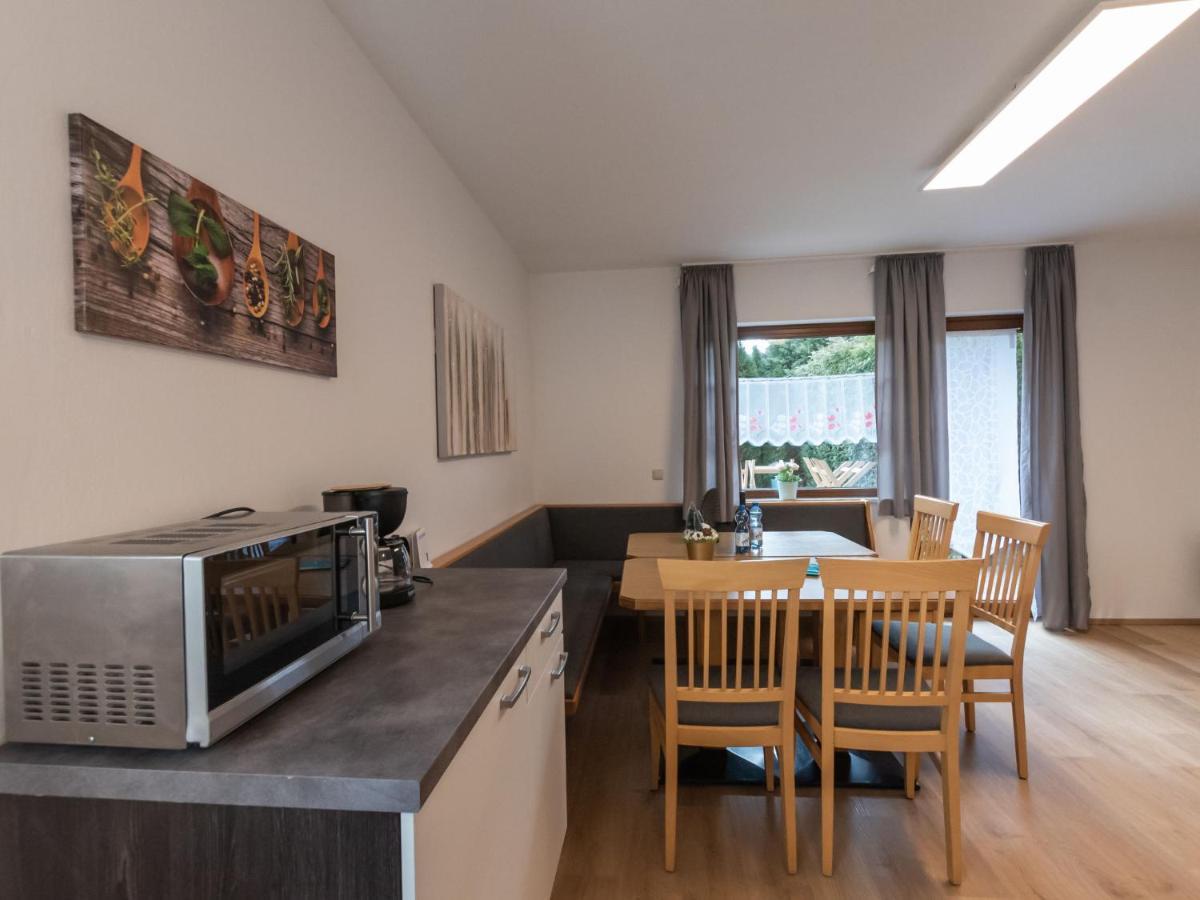 Apartment Alpenchalets - Zse204 By Interhome Zell am See Exterior foto